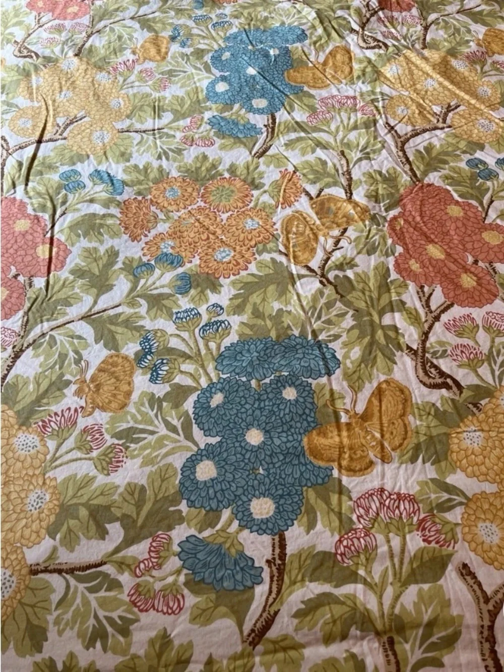 Pottery Barn Mum Garden Floral Cotton Quilt in Blue, Yellow, Coral and Green- Q